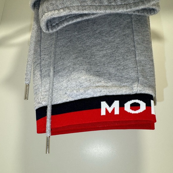 Moncler Gray Sweatpants with Logo - Picture 4 of 6